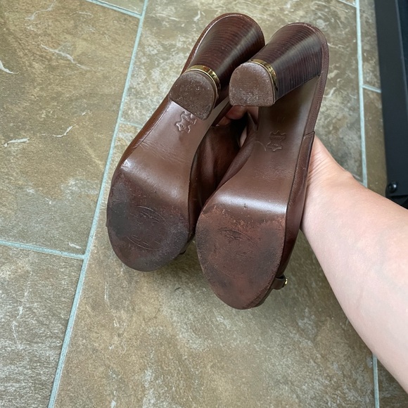 Tory Burch sandals - Picture 2 of 4